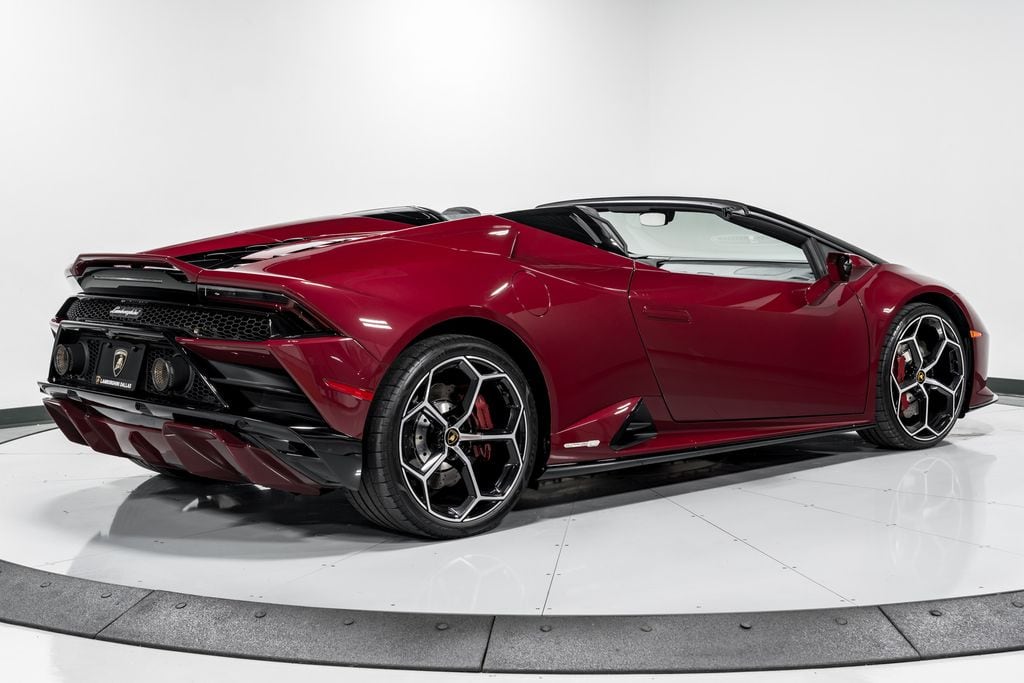 Used 2022 Lamborghini Huracan EVO Spyder RWD Convertible