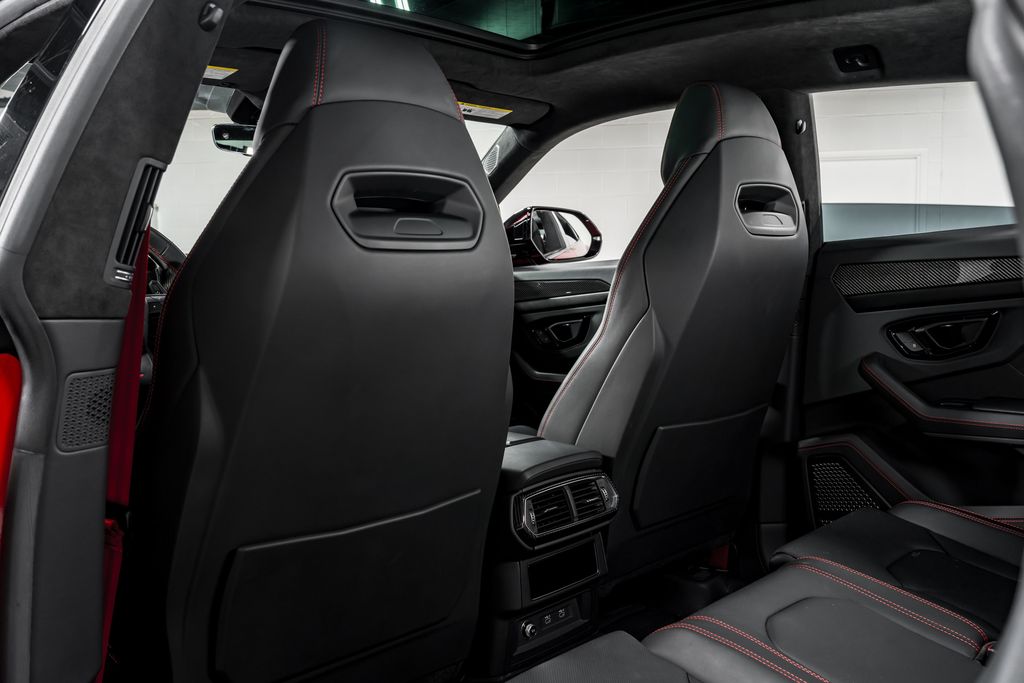 used 2023 Lamborghini Urus car, priced at $248,999