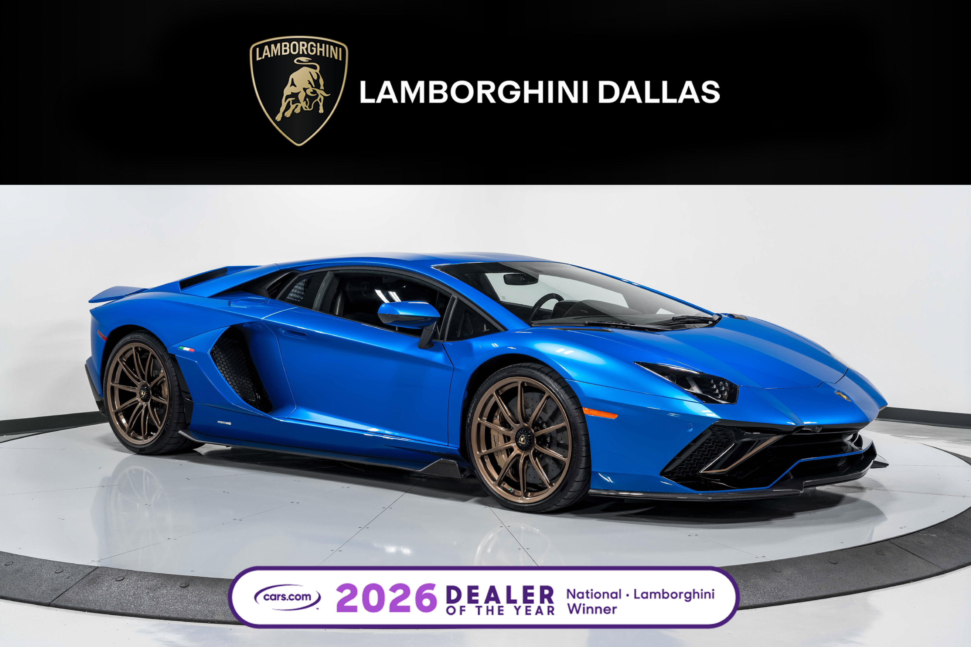  Lamborghini Aventador