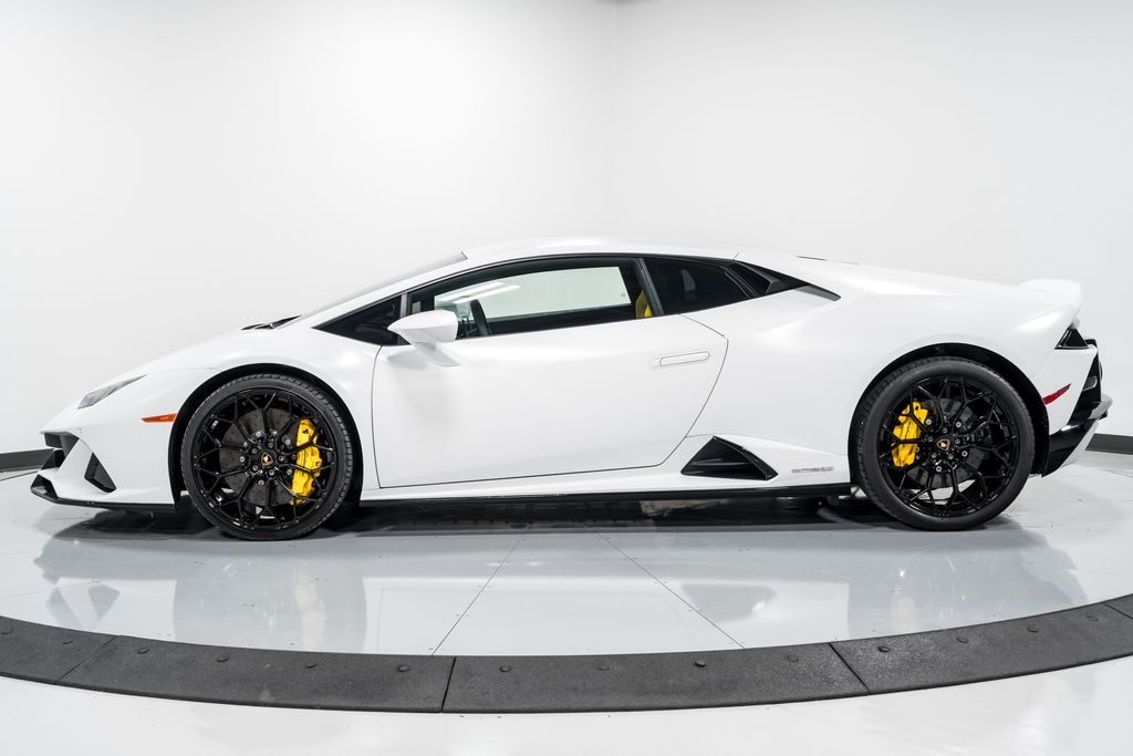 2022 Lamborghini Huracan EVO - Photo 6