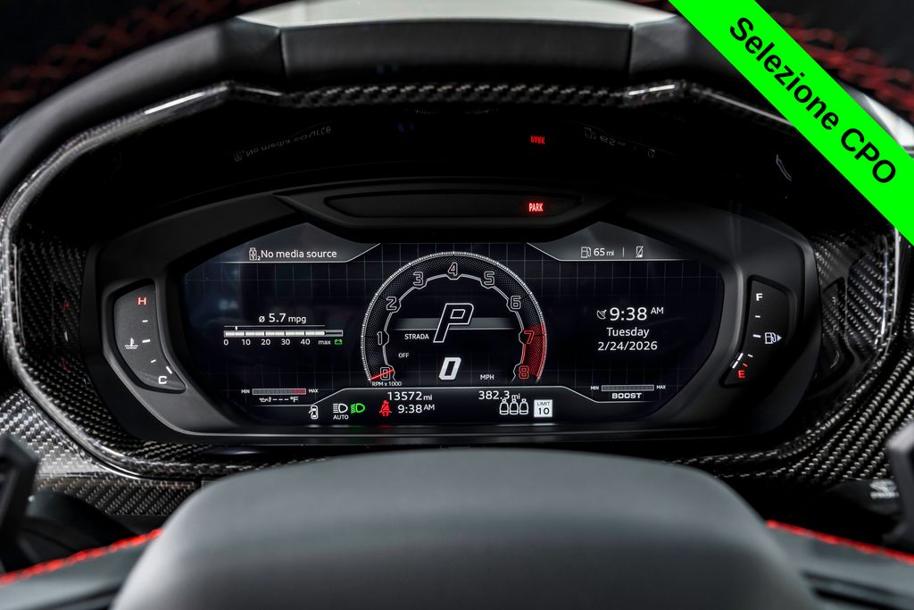 2023 Lamborghini Urus S - Photo 16