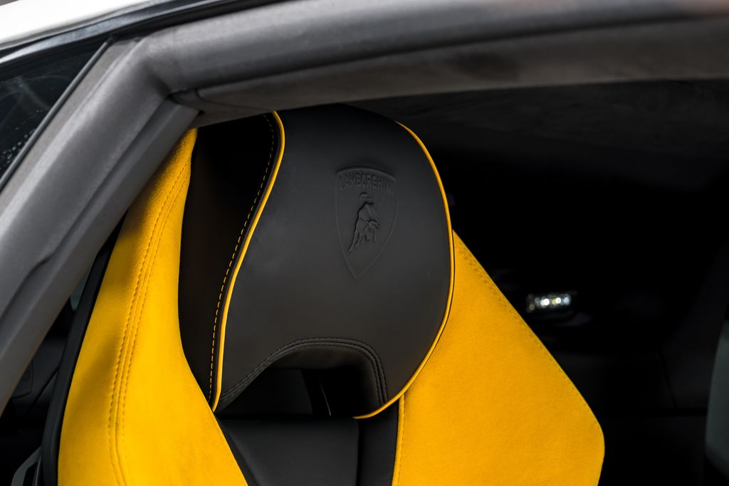2022 Lamborghini Huracan EVO - Photo 36