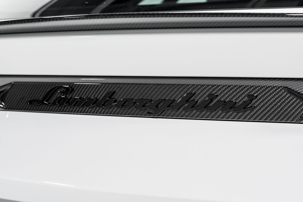 2024 Lamborghini Urus Performante - Photo 59