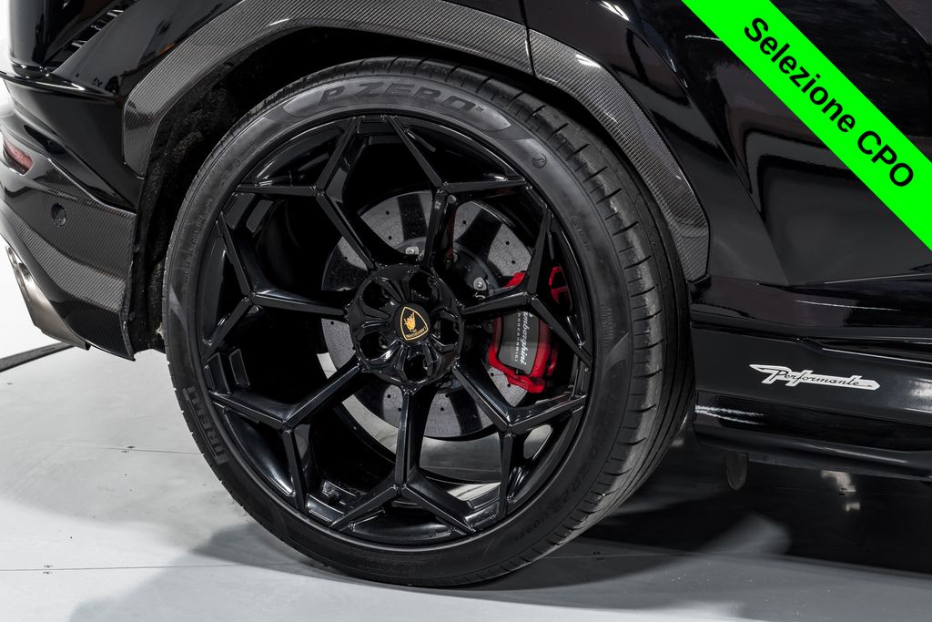 2023 Lamborghini Urus Performante - Photo 57