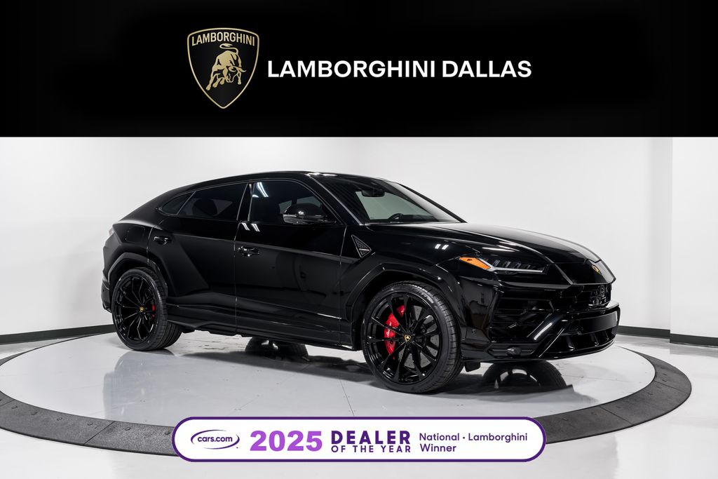2022 Lamborghini Urus Graphic Capsule's photo
