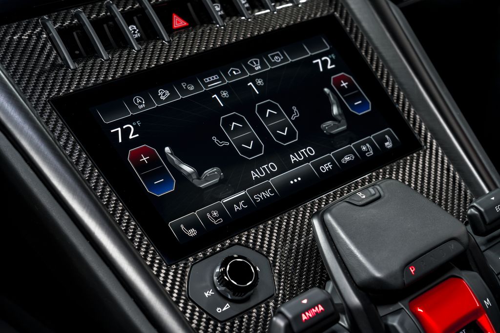 used 2023 Lamborghini Urus car, priced at $248,999