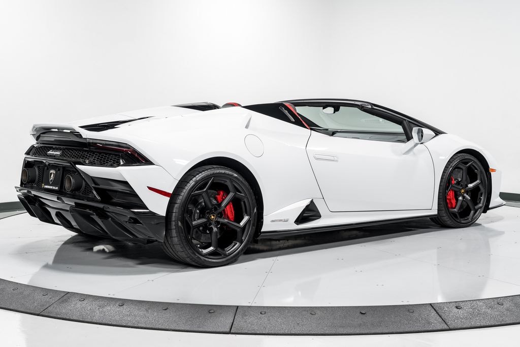 Used 2023 Lamborghini Huracan EVO Spyder RWD Convertible