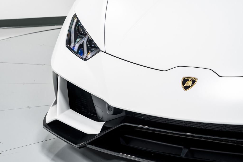 2022 Lamborghini Huracan EVO - Photo 40