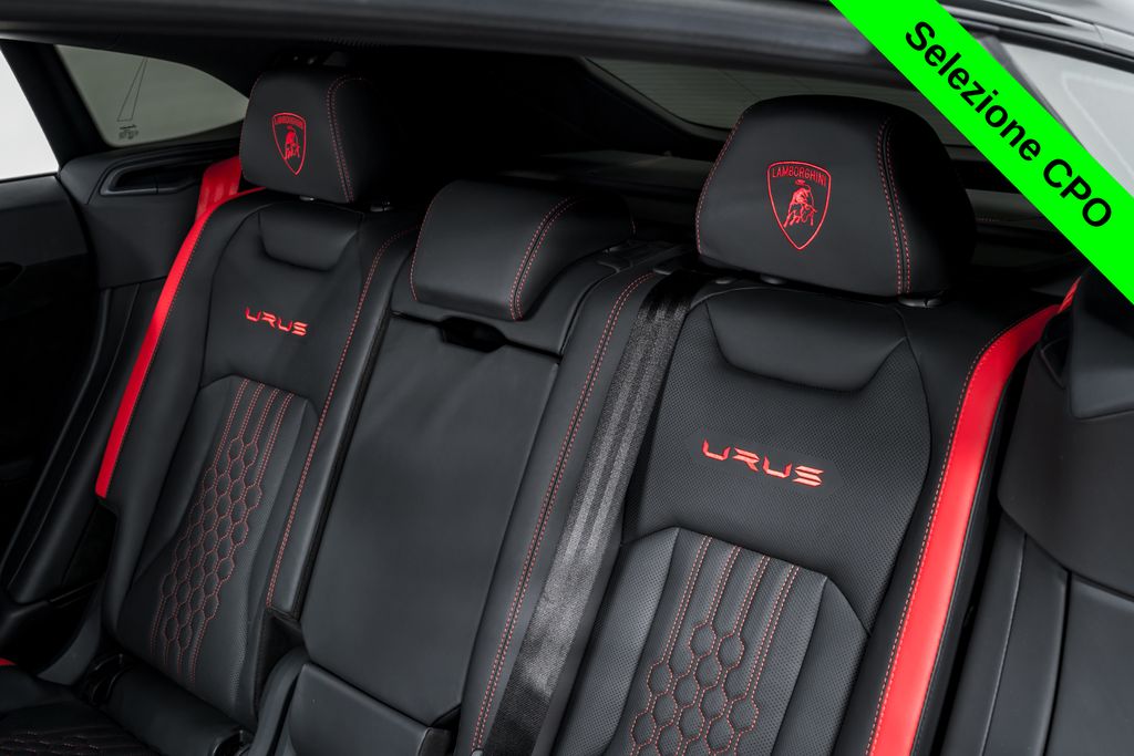 2023 Lamborghini Urus Performante - Photo 33