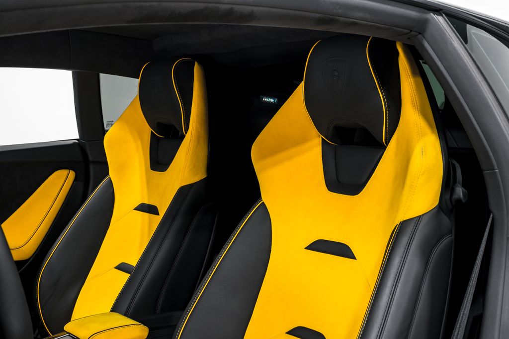 2022 Lamborghini Huracan EVO - Photo 19