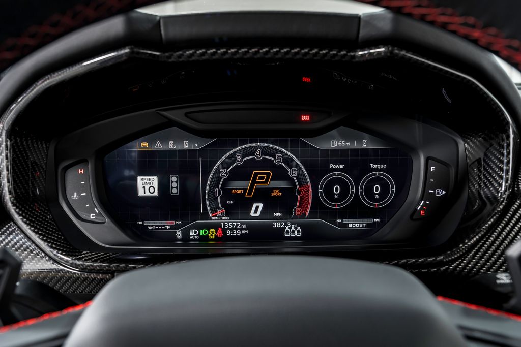 used 2023 Lamborghini Urus car, priced at $248,999