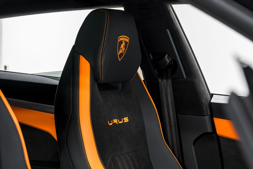 2023 Lamborghini Urus S - Photo 40