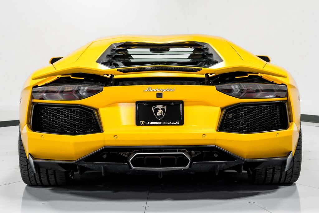 Used 2015 Lamborghini Aventador LP700-4 Coupe