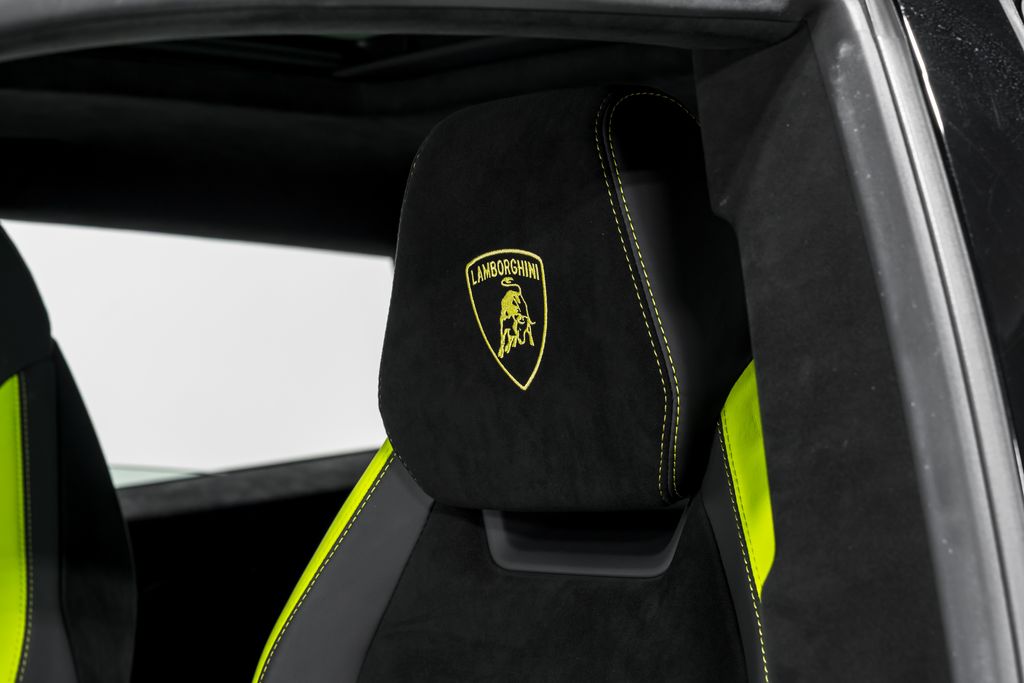 2024 Lamborghini Urus Performante - Photo 20