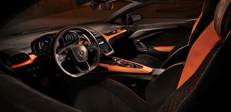  Lamborghini Revuelto Interior
