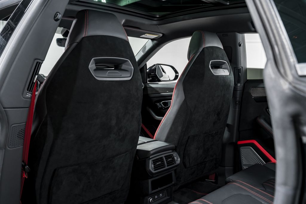 2023 Lamborghini Urus Performante - Photo 32