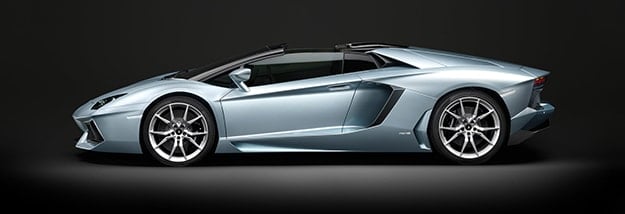 Aventador LP 700-4 Roadster 1.jpg
