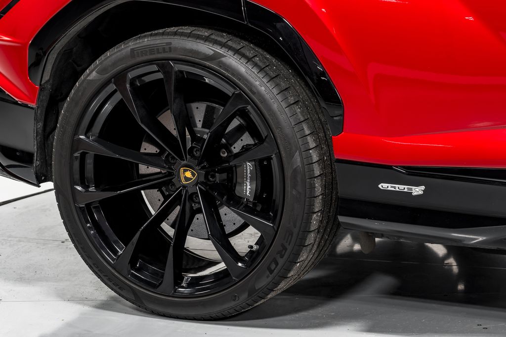 2023 Lamborghini Urus S - Photo 54