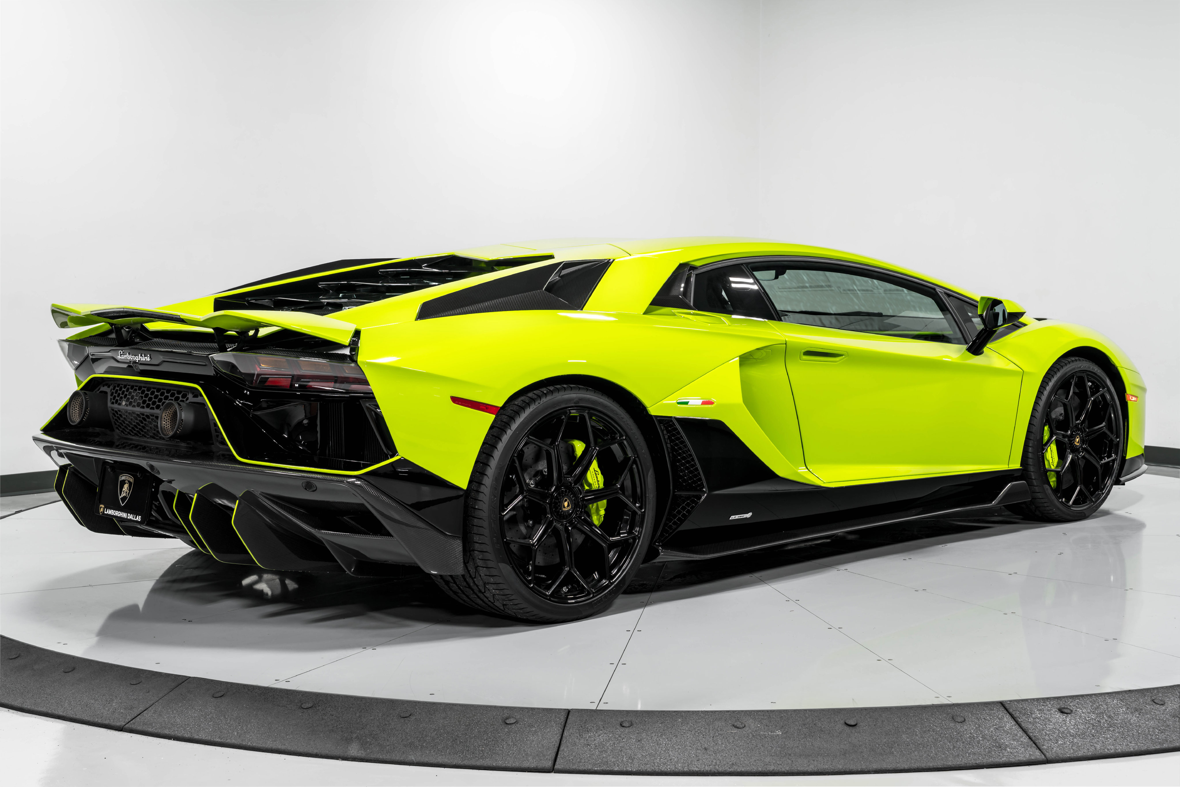 Used 2022 Lamborghini Aventador LP 780-4 Ultimae Coupe