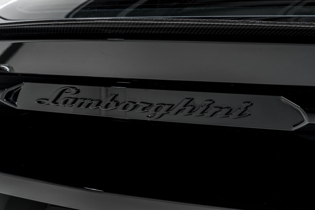 2023 Lamborghini Urus Performante - Photo 61