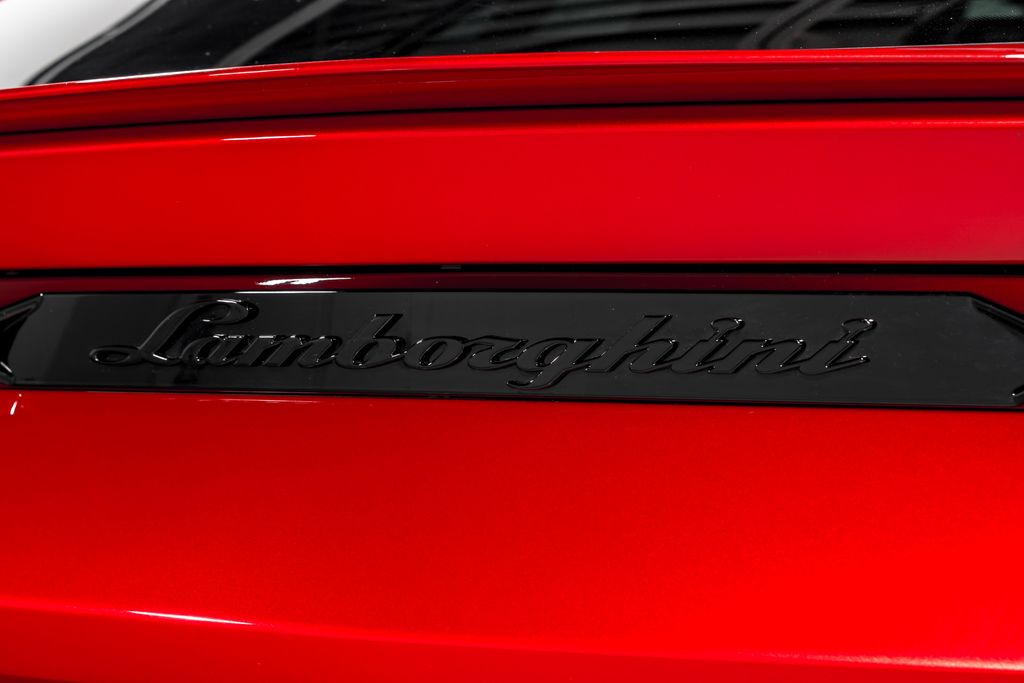 2023 Lamborghini Urus S - Photo 56