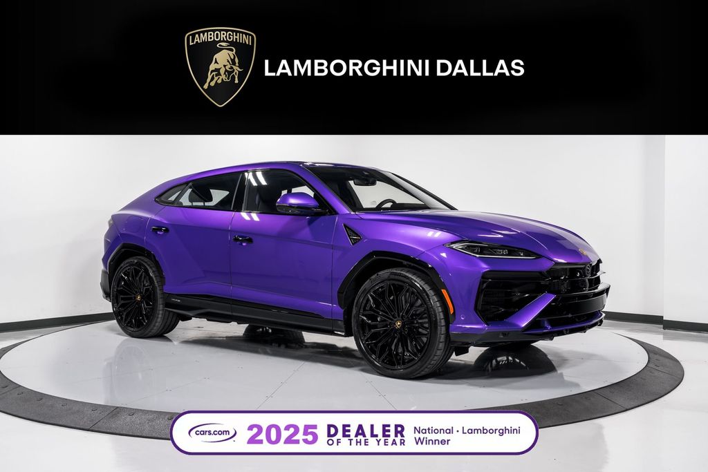 2025 Lamborghini Urus SE's photo