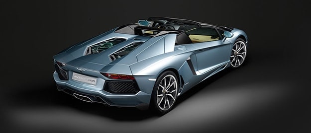 Aventador LP 700-4 Roadster 4.jpg