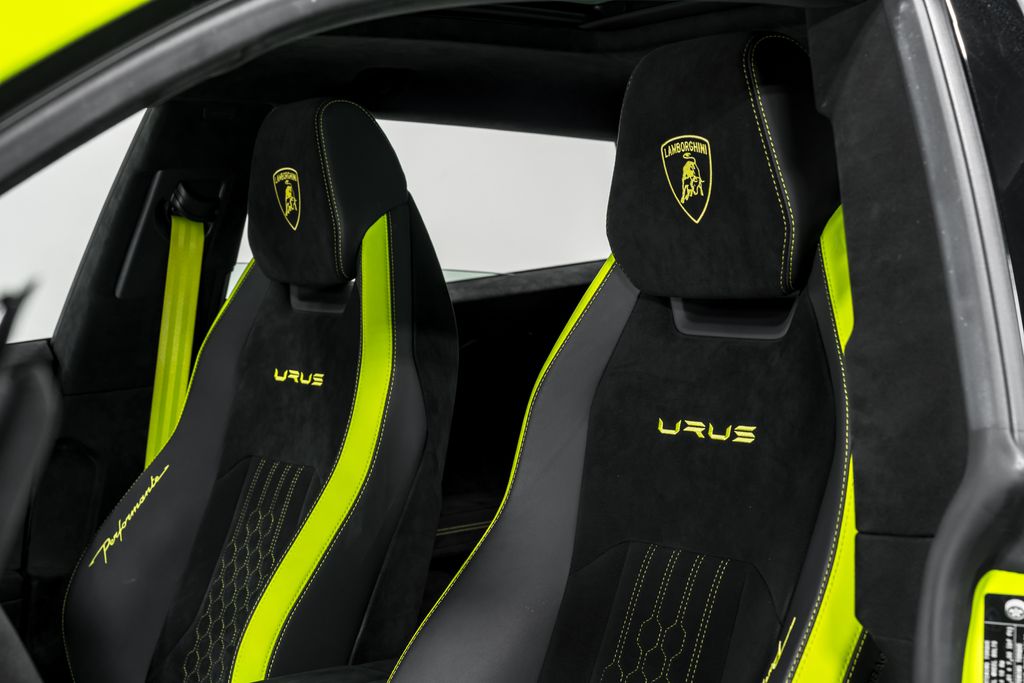2024 Lamborghini Urus Performante - Photo 19
