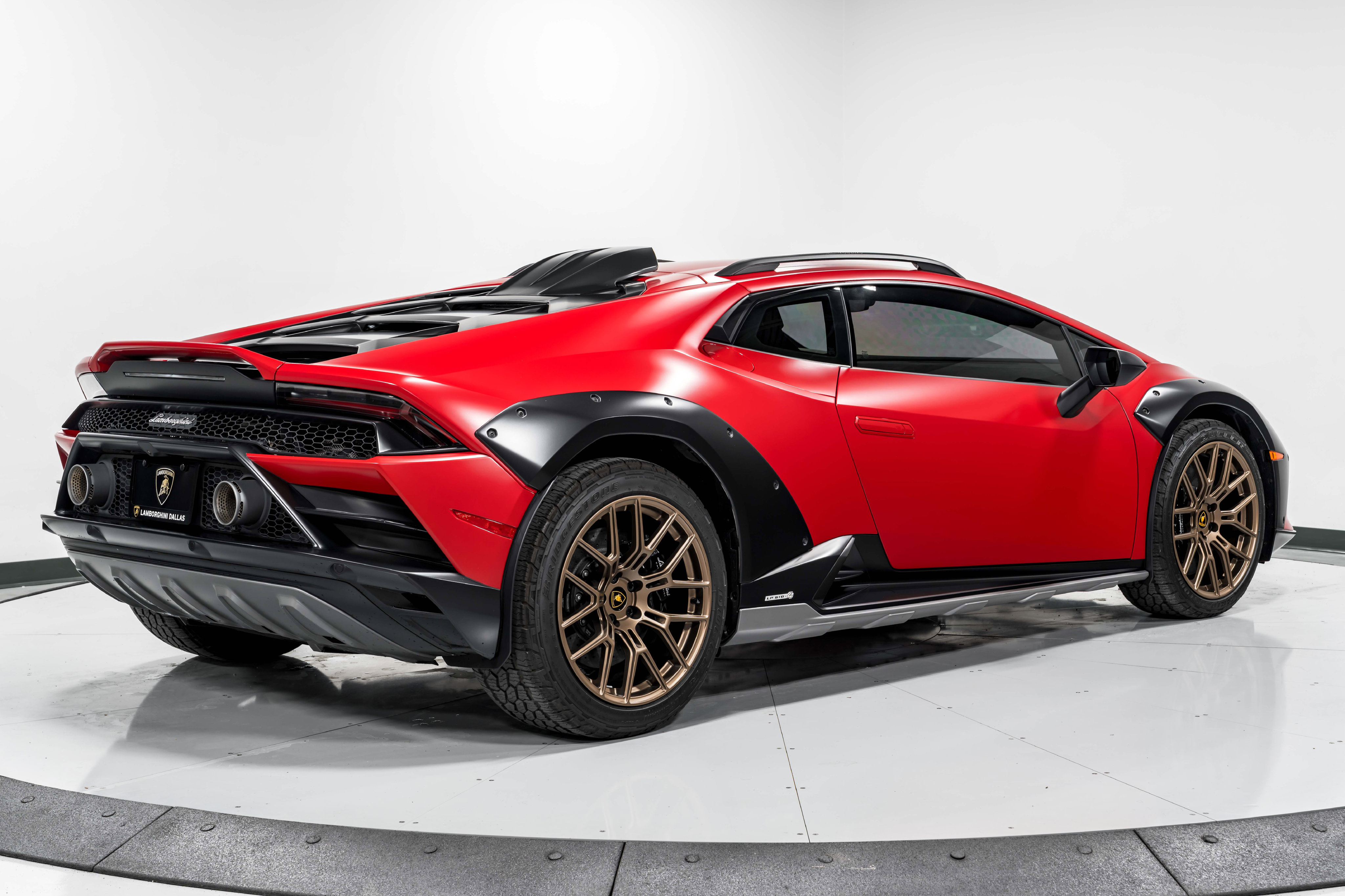 Used 2023 Lamborghini Huracan Sterrato Coupe