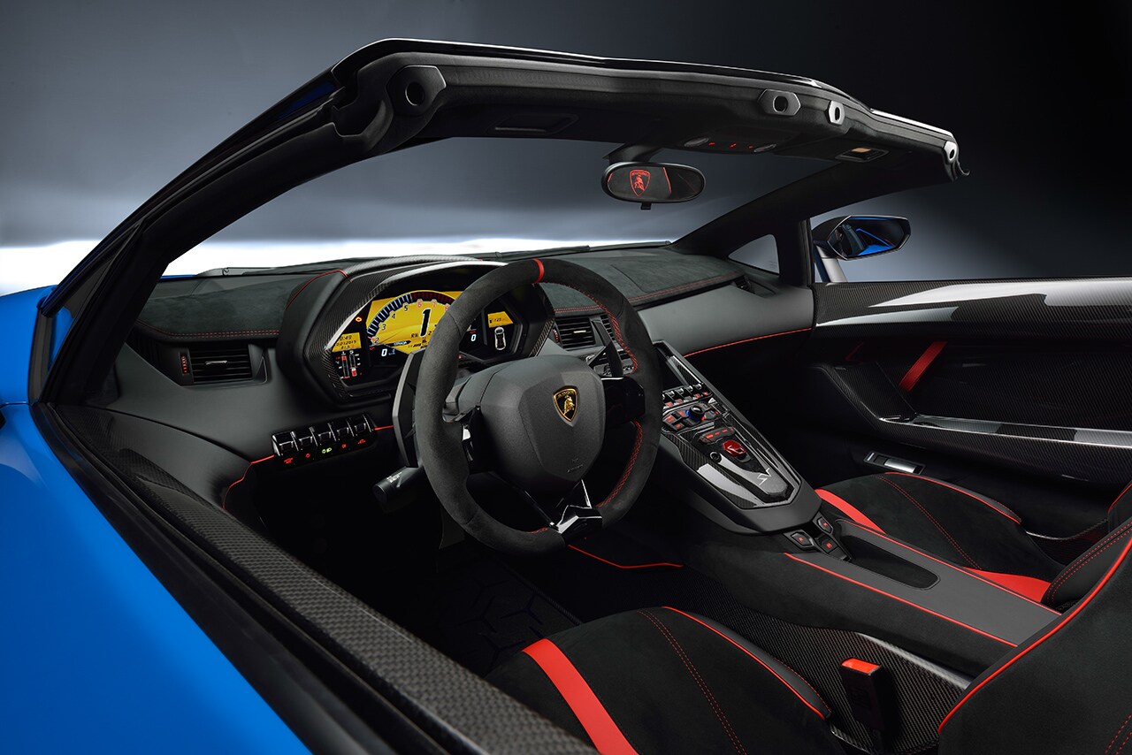 Aventador LP 750-4 Superveloce Roadster | Lamborghini Dallas