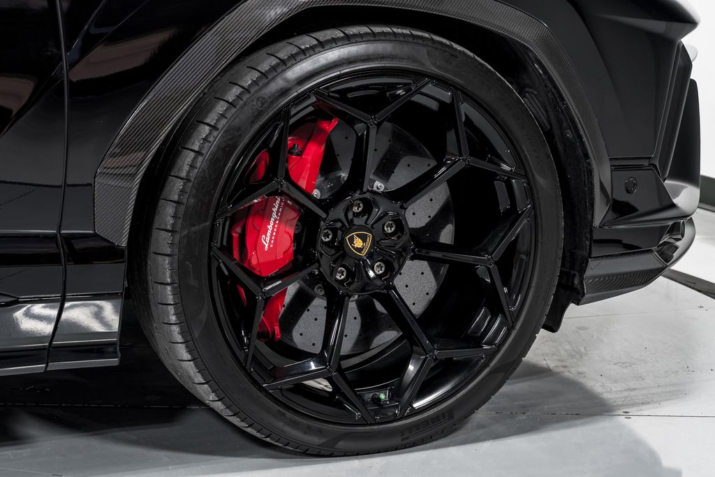 2023 Lamborghini Urus Performante - Photo 55