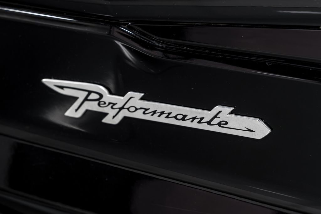 2023 Lamborghini Urus Performante - Photo 58