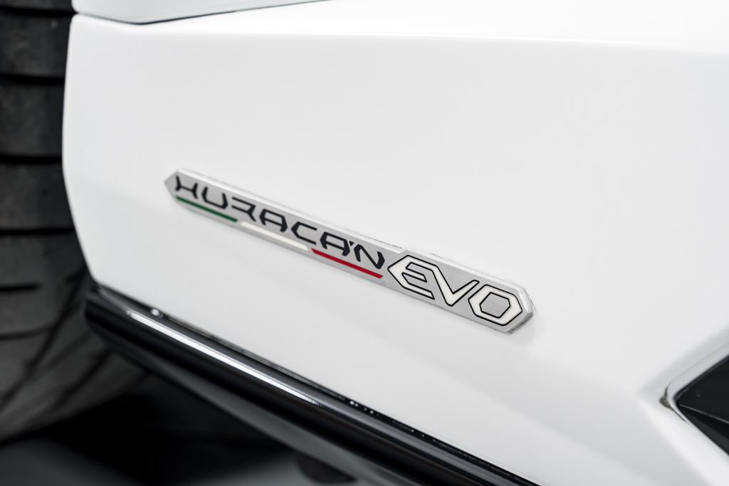 2022 Lamborghini Huracan EVO - Photo 49