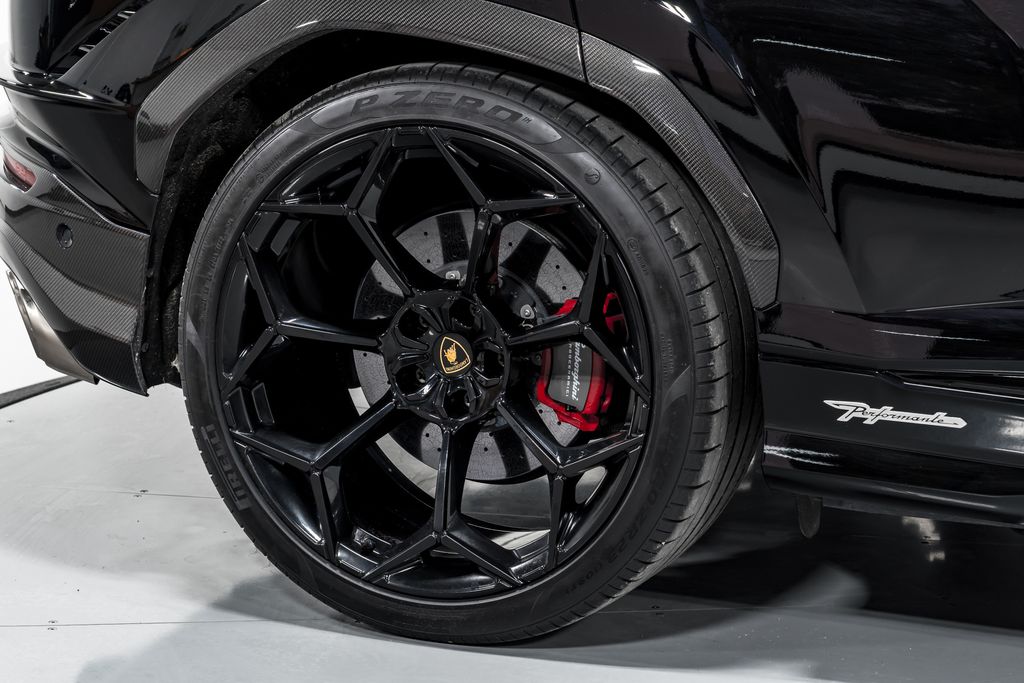 2023 Lamborghini Urus Performante - Photo 57