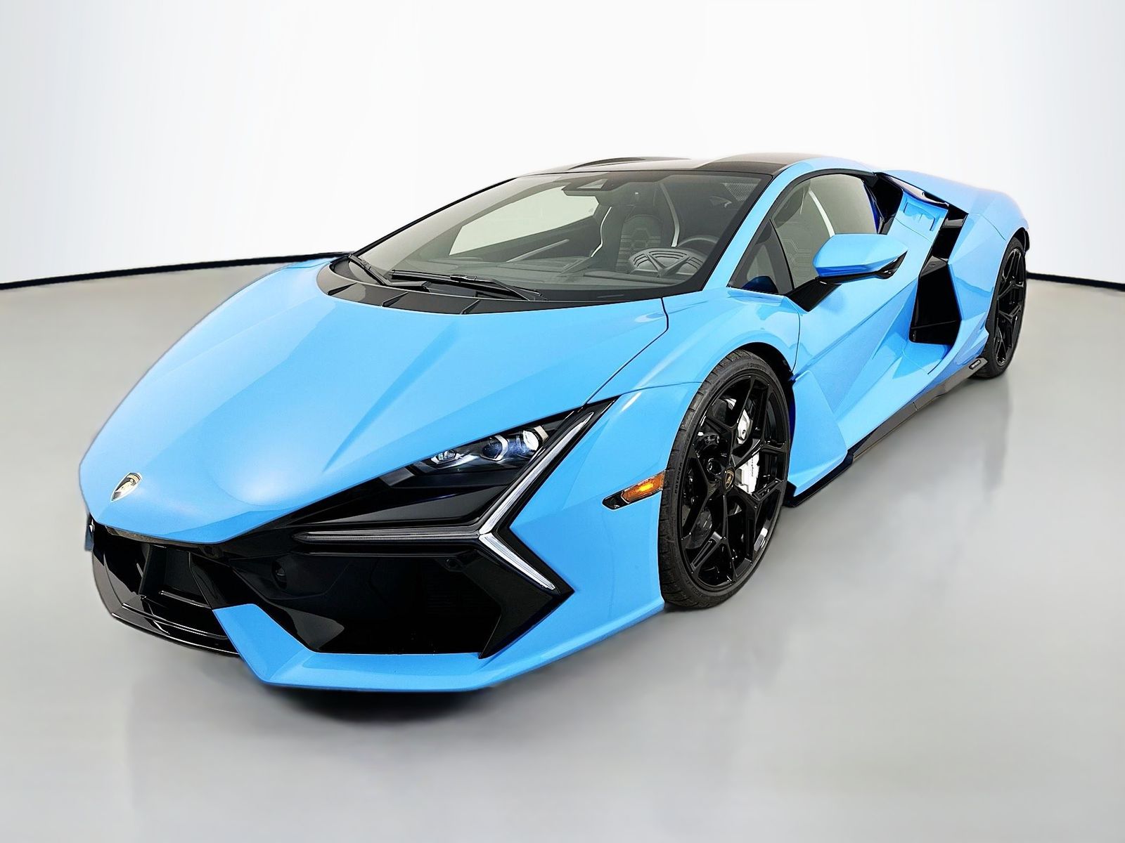 2026 Lamborghini Revuelto