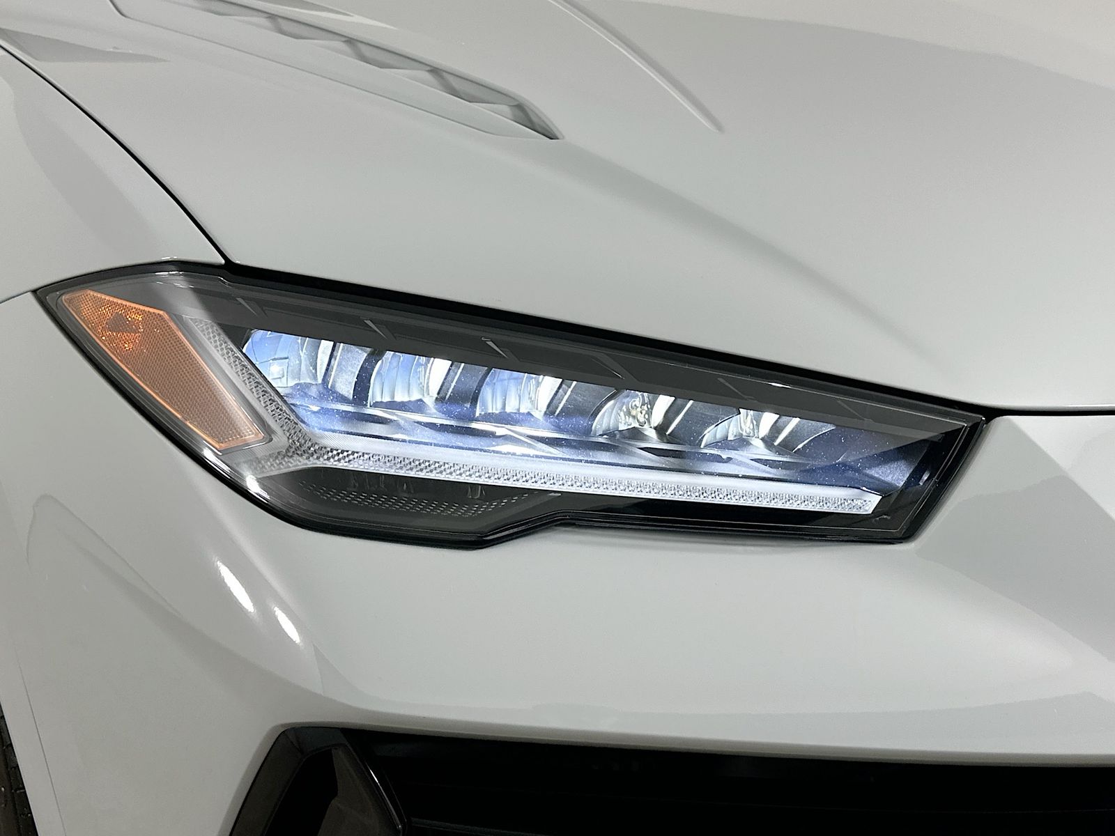 2024 Lamborghini Urus S - Photo 10