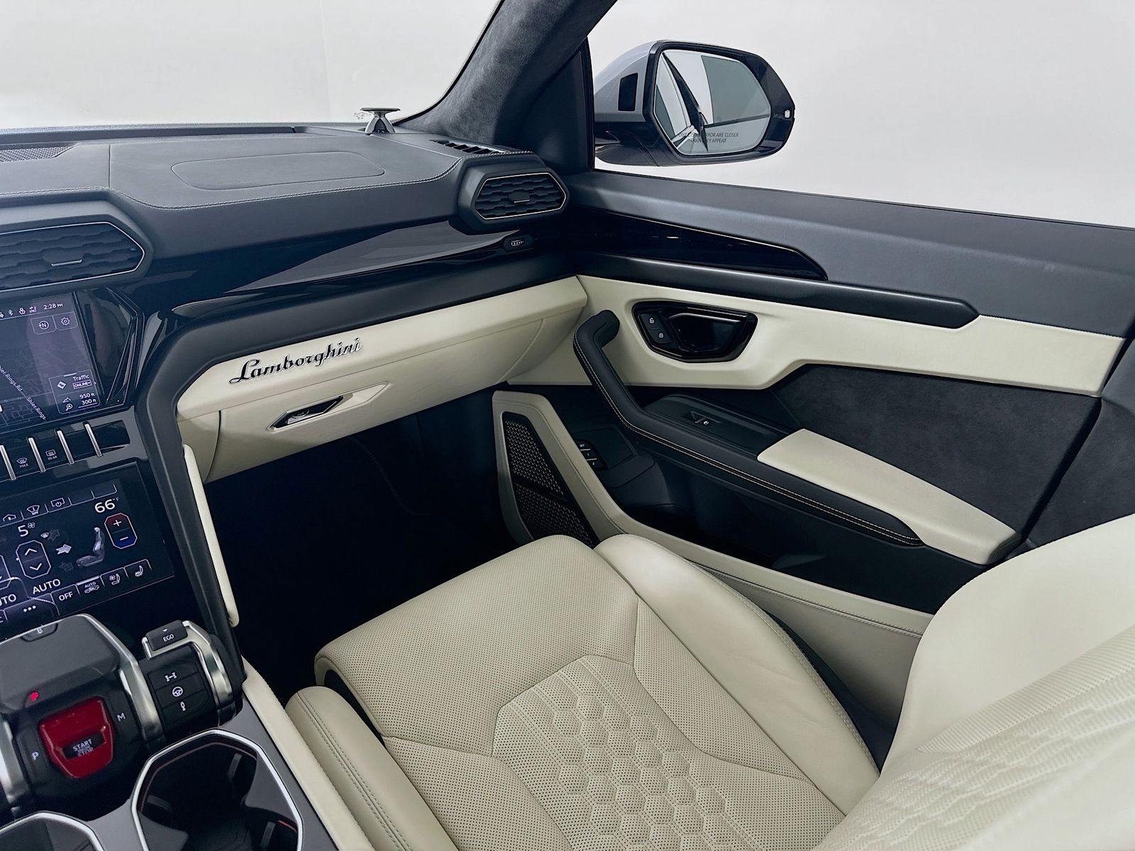 2024 Lamborghini Urus S - Photo 24