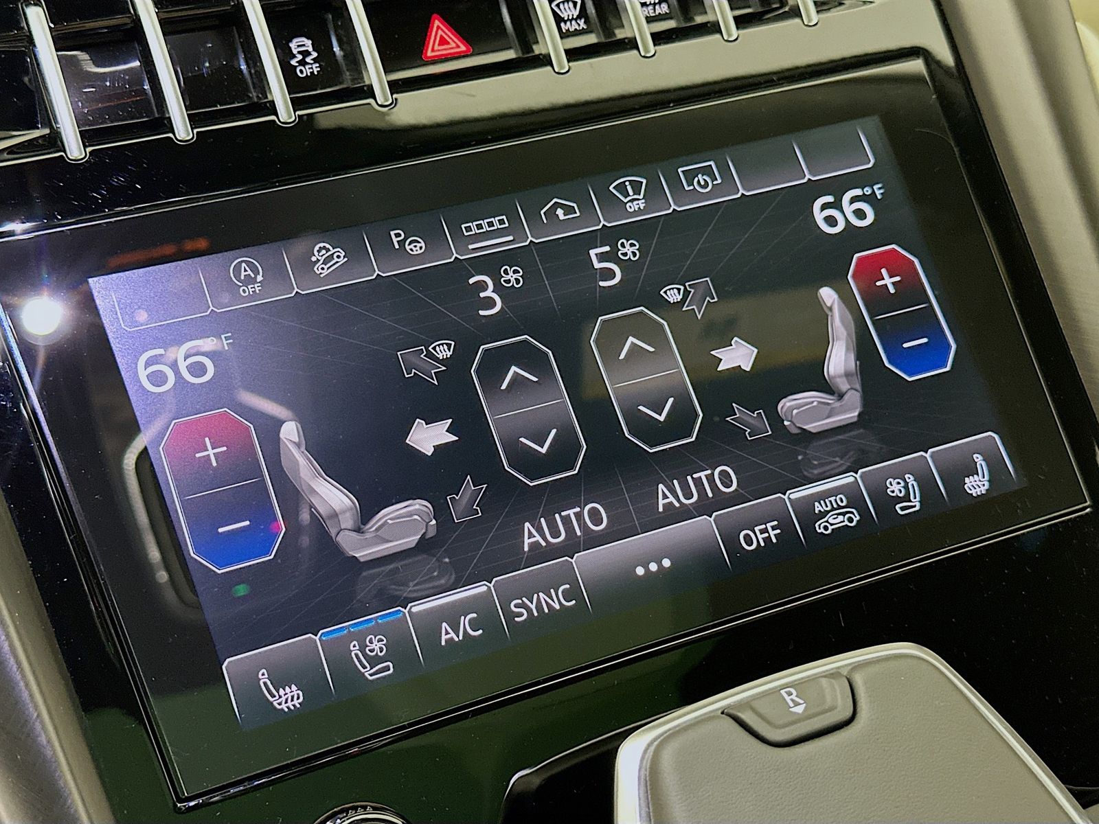 2024 Lamborghini Urus S - Photo 28