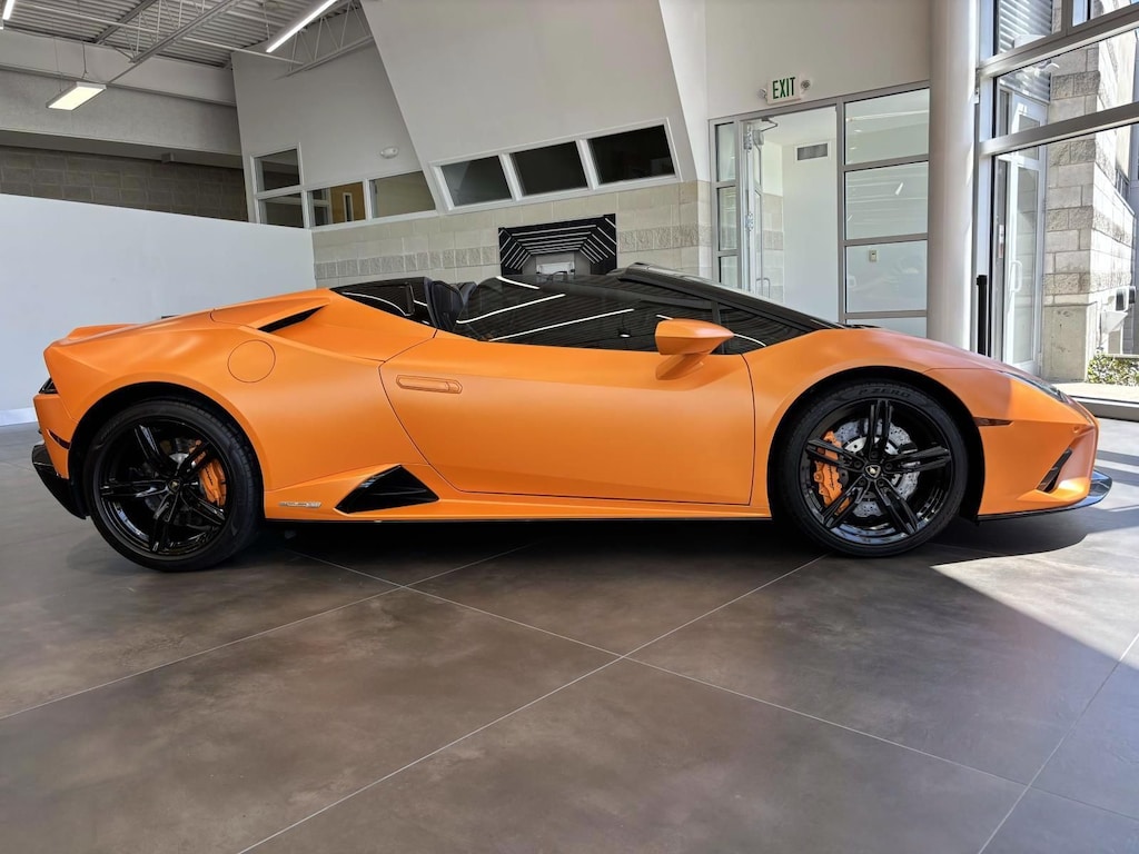 Used 2021 Lamborghini Huracan EVO Base Convertible