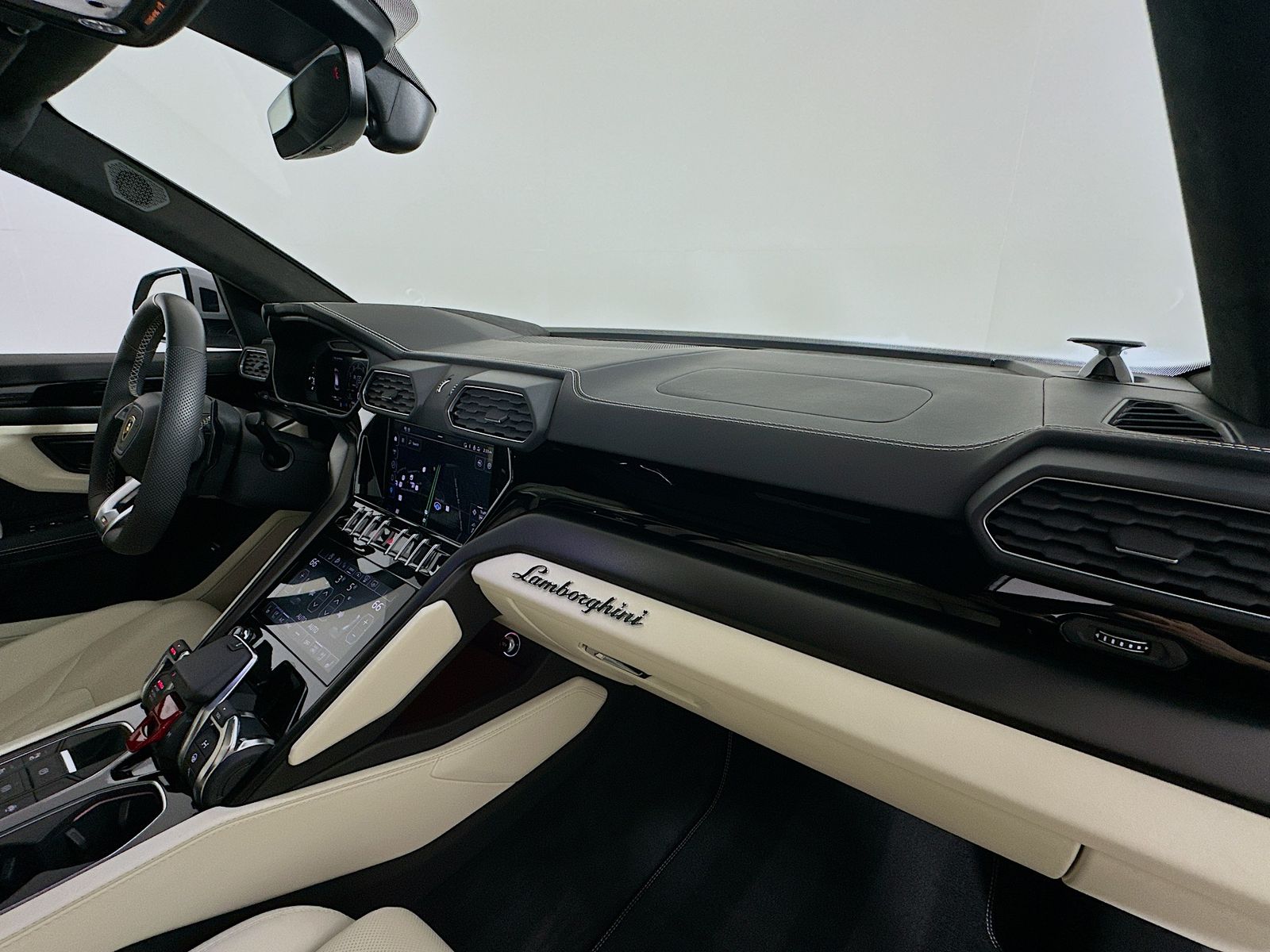 2024 Lamborghini Urus S - Photo 50