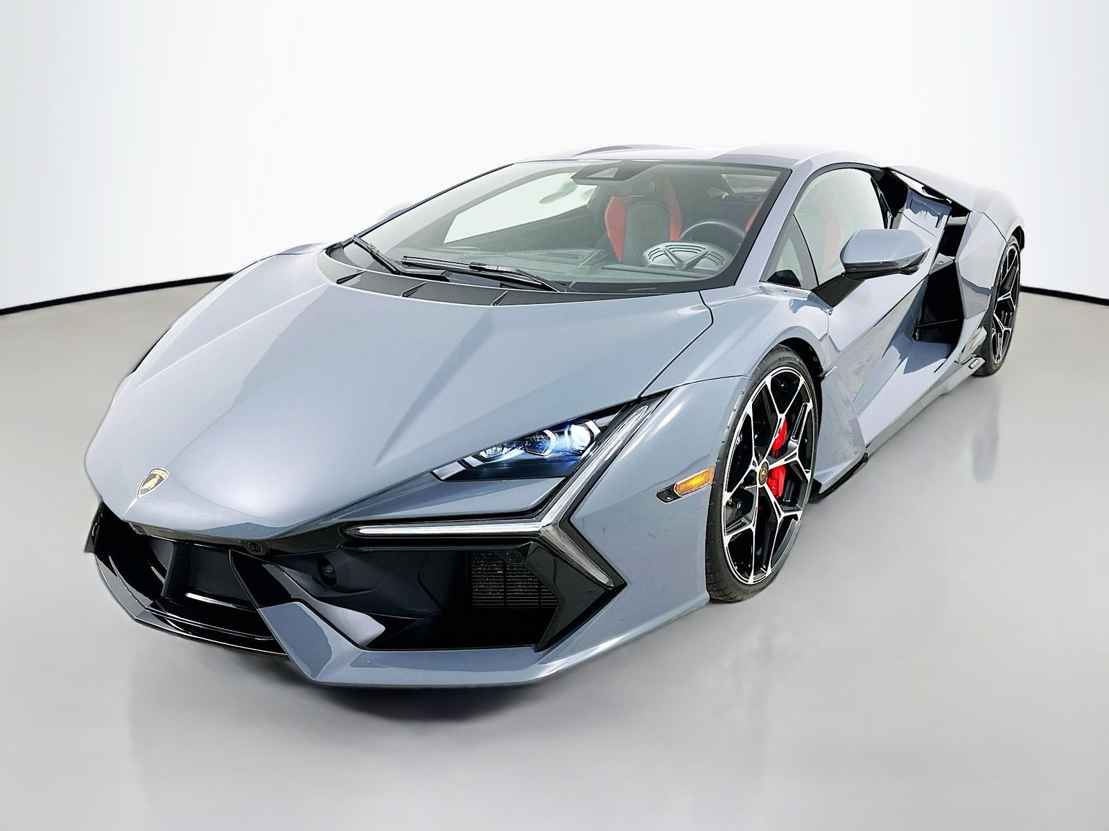 2024 Lamborghini Revuelto 6.5 DCT 4WD's photo