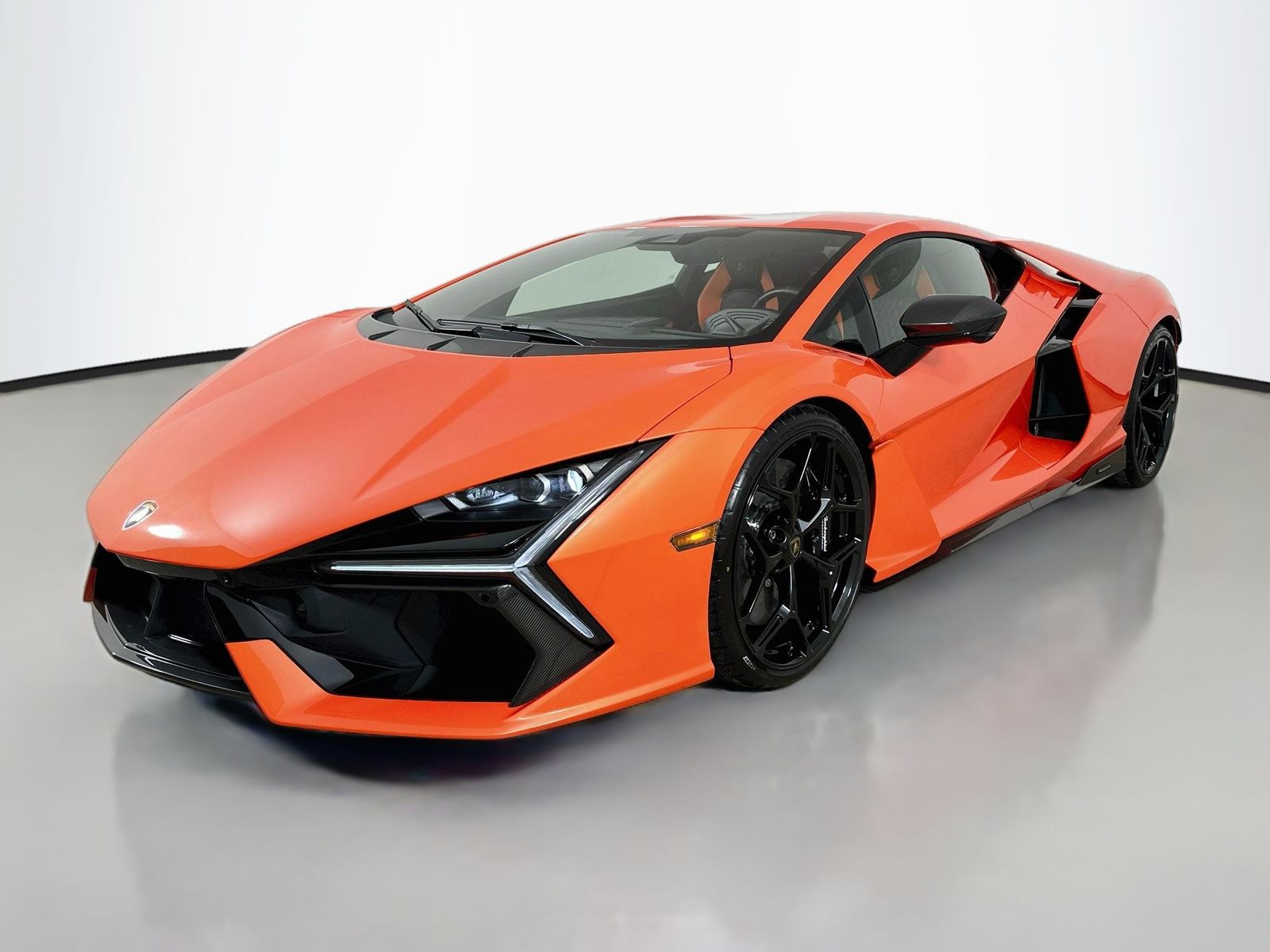 2026 Lamborghini Revuelto