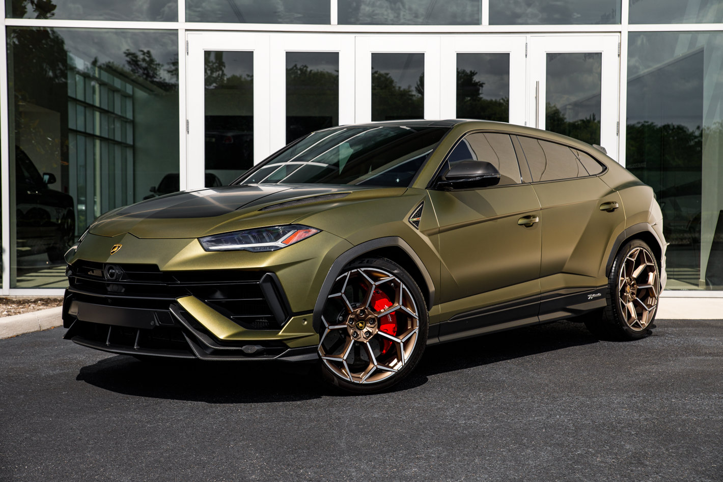 2024 Lamborghini Urus Performante - Photo 8