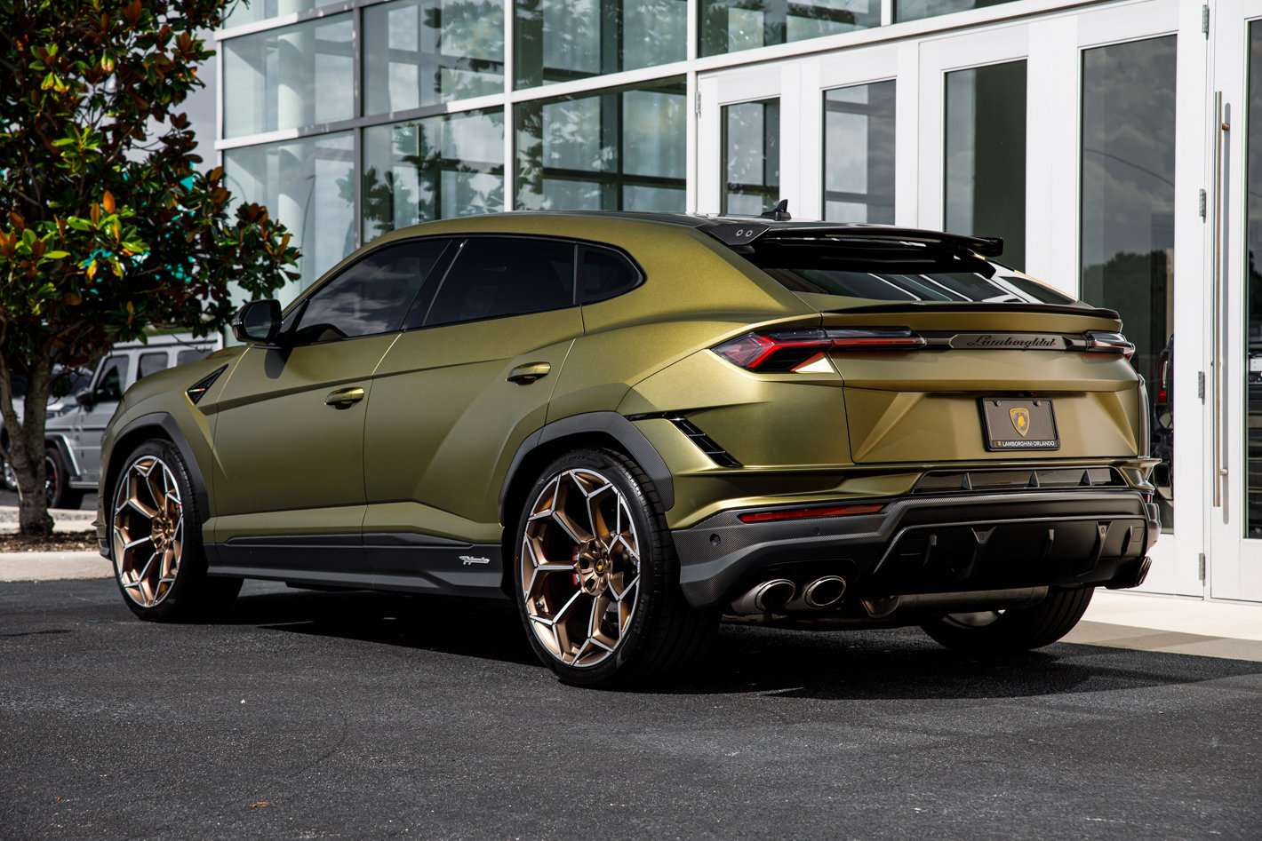 2024 Lamborghini Urus Performante - Photo 15