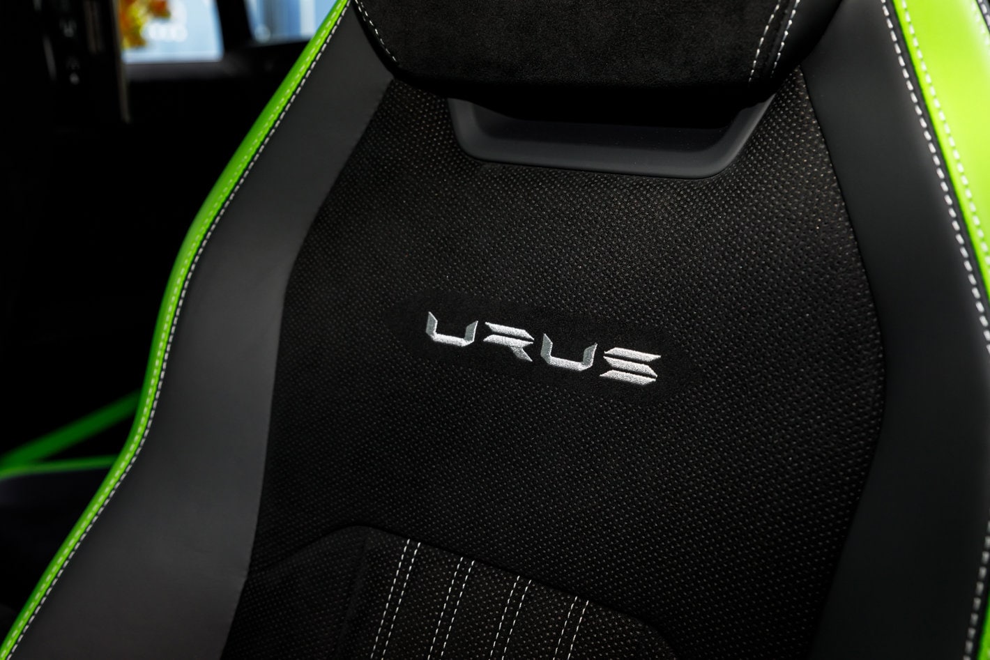 2024 Lamborghini Urus Performante - Photo 33