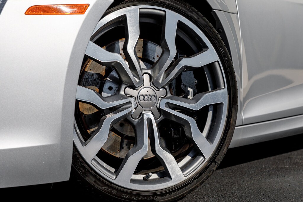 Used 2010 Audi R8 5.2 Coupe