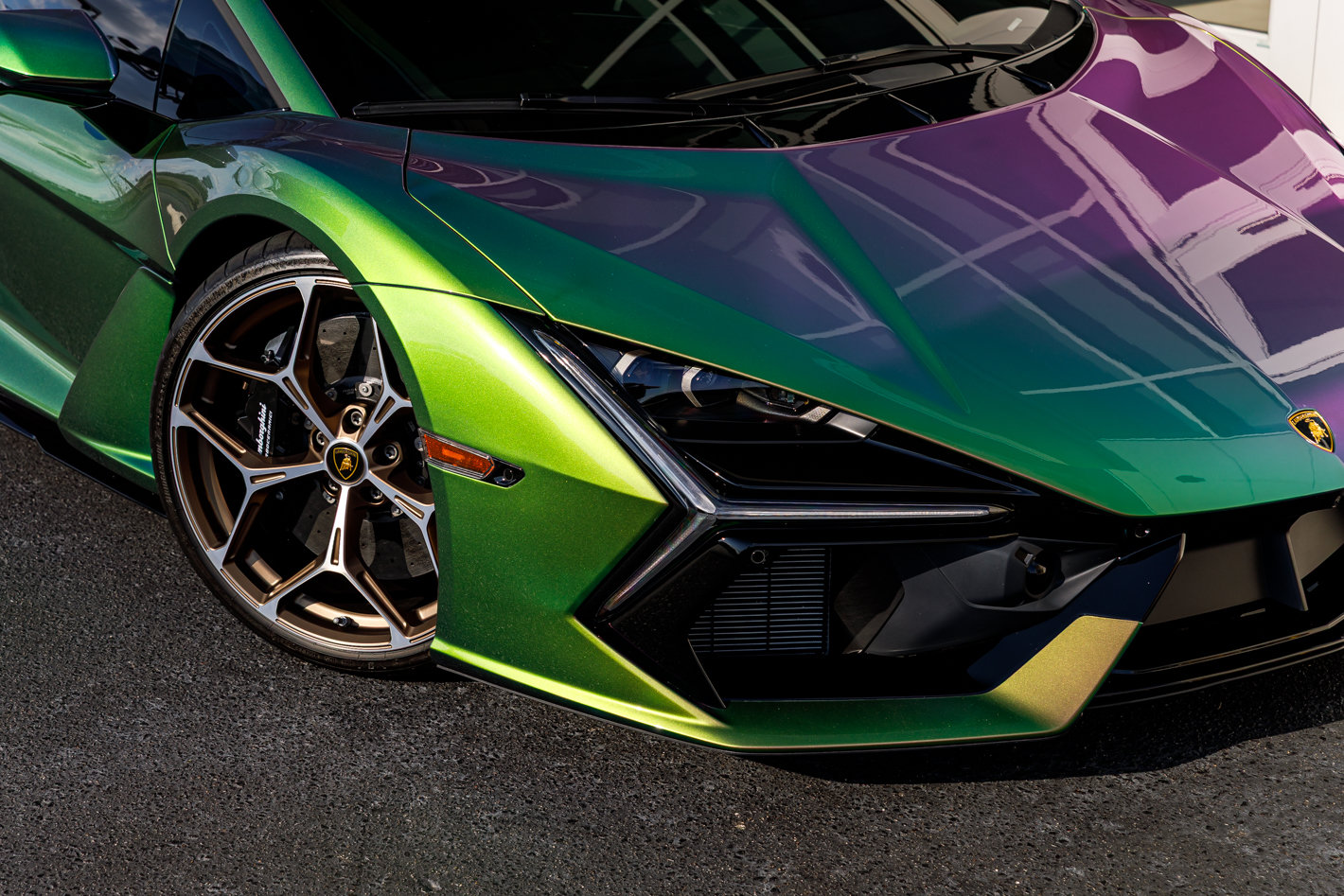 2024 Lamborghini Revuelto Base - Photo 32