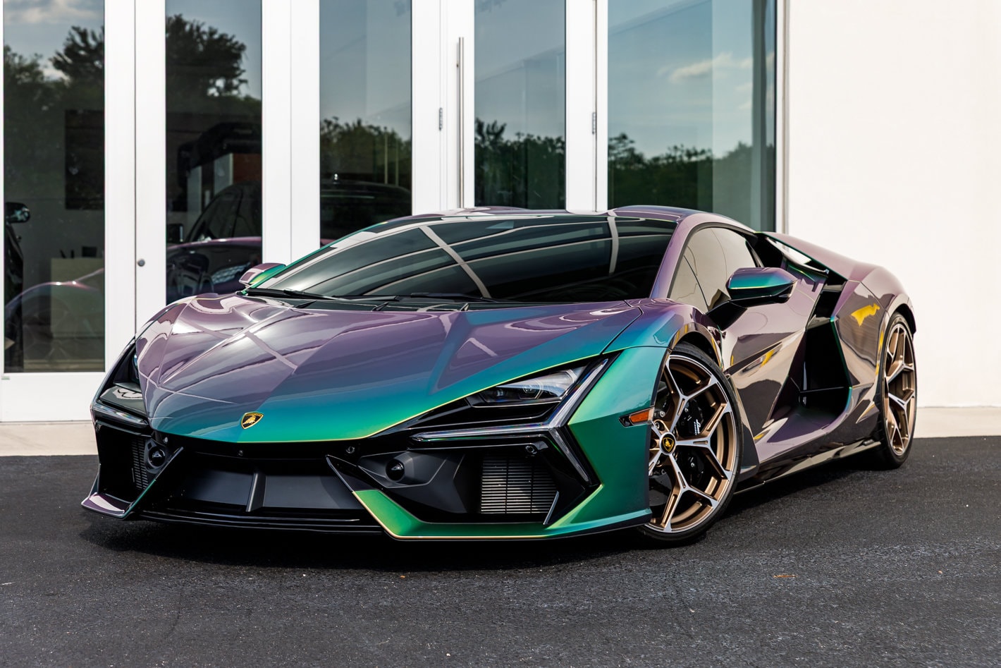 2024 Lamborghini Revuelto Base - Photo 11