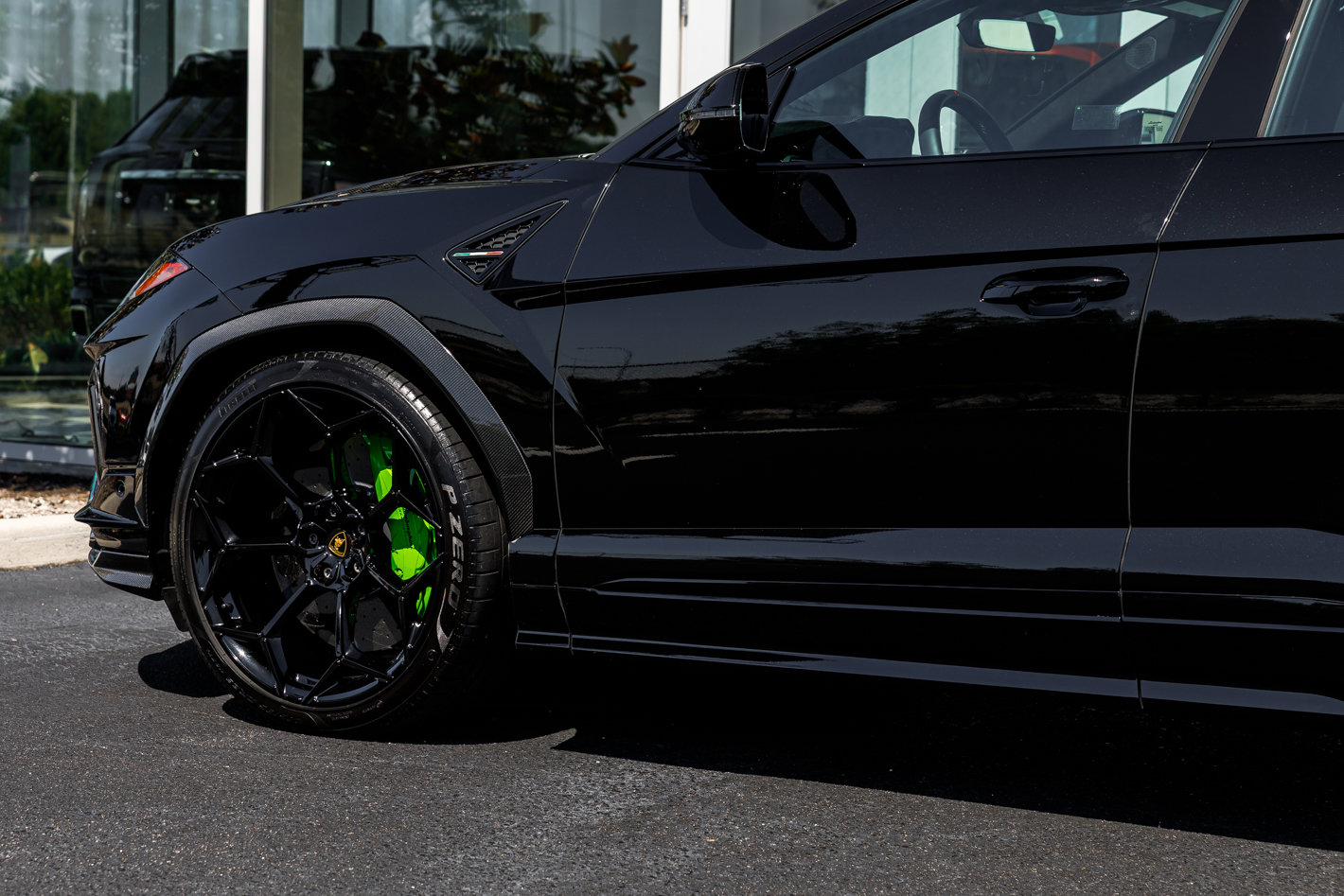 2024 Lamborghini Urus Performante - Photo 9
