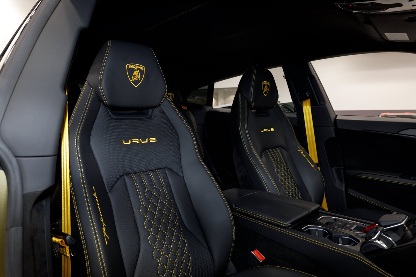 2024 Lamborghini Urus Performante - Photo 71